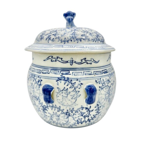 Vintage Ceramic Lidded Jar Blue White Floral Design and Animal Figurine Topper - Picture 8 of 9